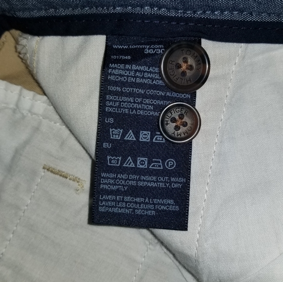 NWT Tommy Hilfiger Tan Khakis Men's Size 36/30 - Picture 4 of 5